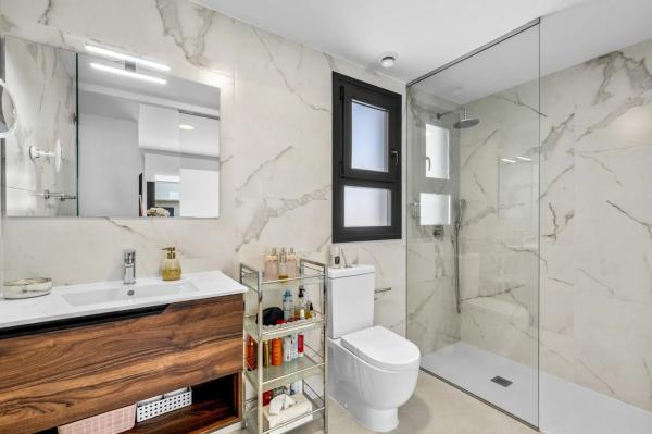 Ático en Barrio Villamartín-Las Filipinas