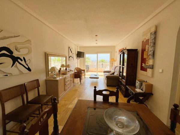 Piso en calle Arturo Perez Reverte