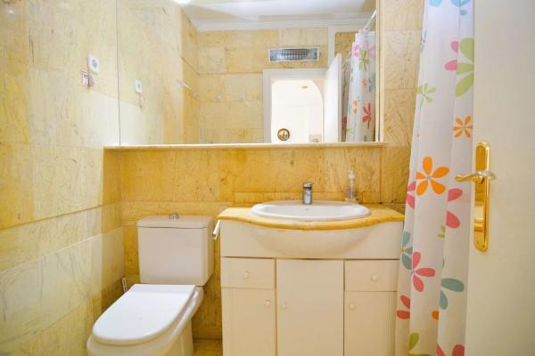 Piso en calle Arturo Perez Reverte