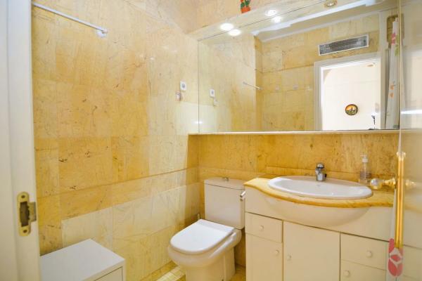 Piso en calle Arturo Perez Reverte