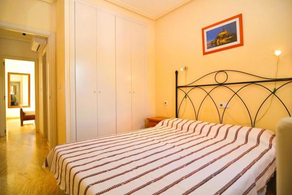 Piso en calle Arturo Perez Reverte