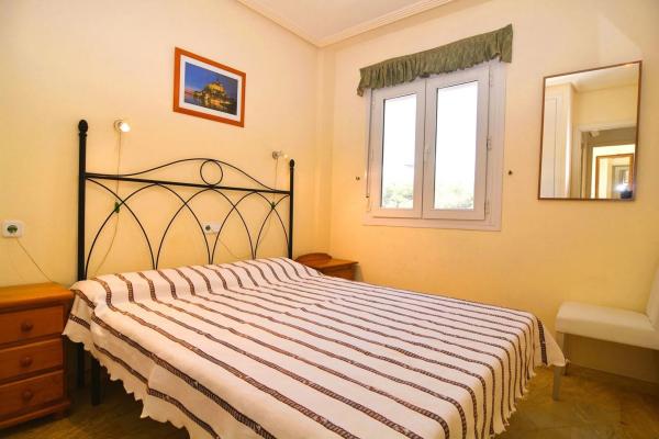 Piso en calle Arturo Perez Reverte