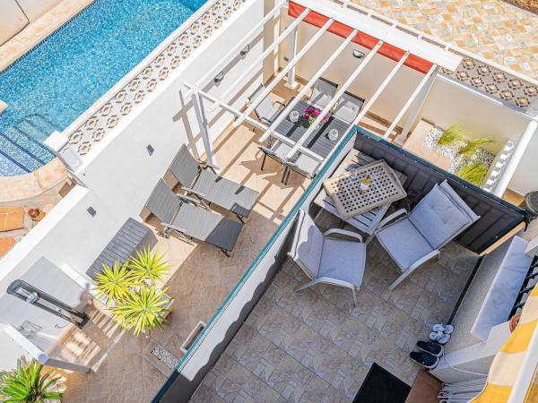 Casa independiente en calle Paraguay, 37