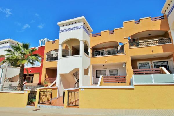 Ático en calle Lago de Sanabria