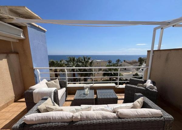 Chalet adosado en calle Vicente Blasco Ibañez