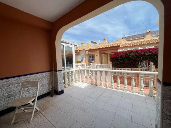 Dúplex en Barrio Los Almendros-La Florida