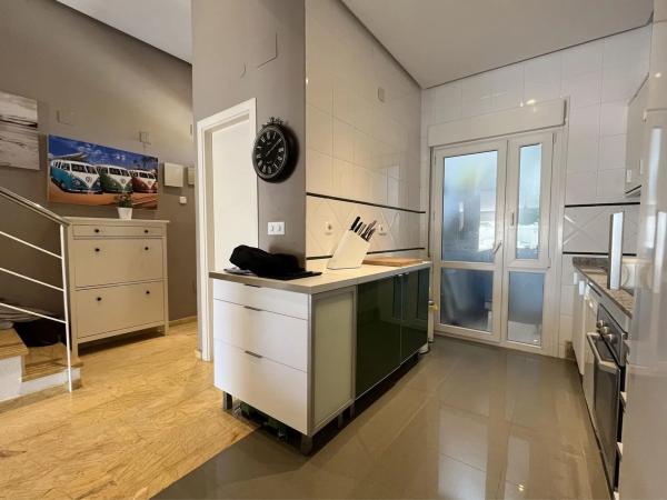 Chalet adosado en calle Vicente Blasco Ibañez