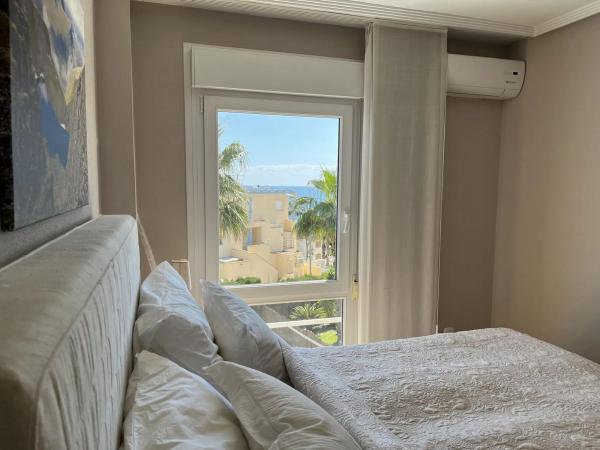 Chalet adosado en calle Vicente Blasco Ibañez