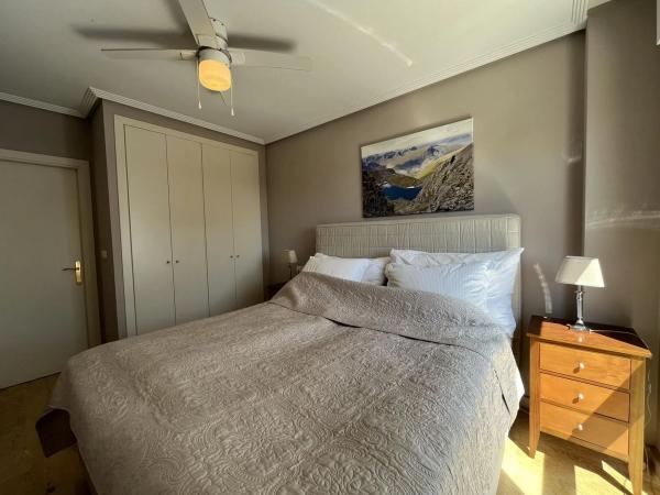 Chalet adosado en calle Vicente Blasco Ibañez