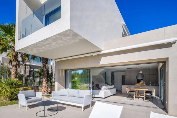 Casa independiente en avenida de las Colinas, 2