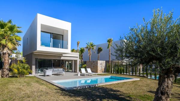 Casa independiente en avenida de las Colinas, 2