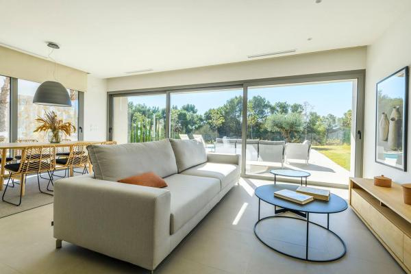 Casa independiente en avenida de las Colinas, 2