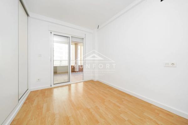 Piso en Barrio Campoamor