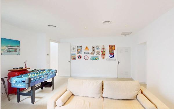 Casa independiente en avenida de las Colinas