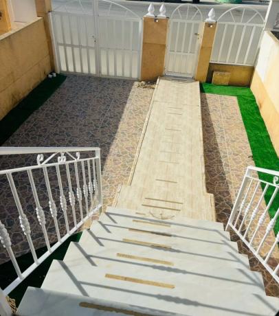 Dúplex en calle Ontario