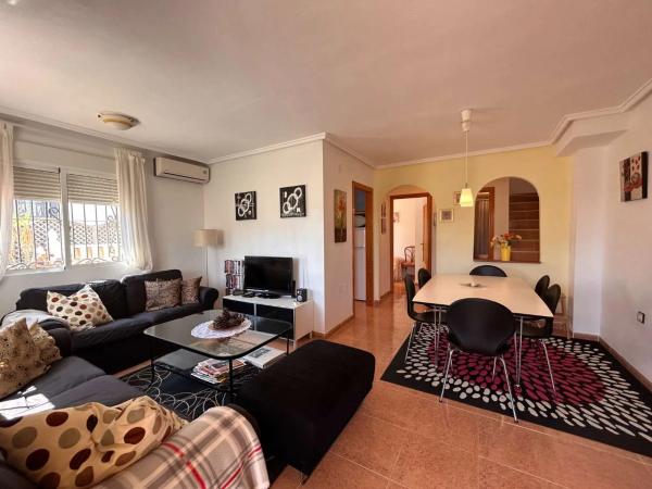 Dúplex en Barrio Los Almendros-La Florida