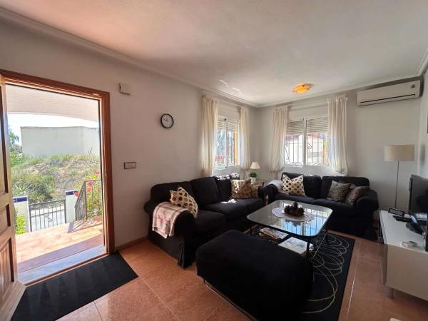 Dúplex en Barrio Los Almendros-La Florida