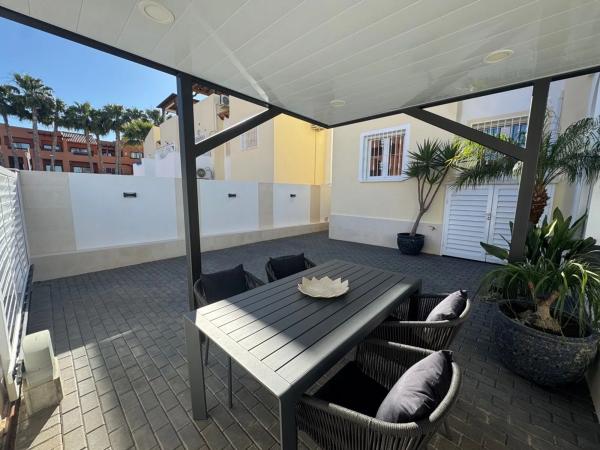 Piso en calle Gigantes y Cabezudos, 2