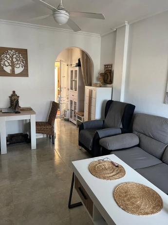 Piso en calle Los Espinos, 80