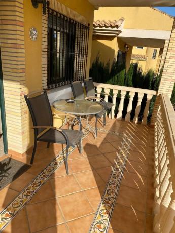 Chalet adosado en calle Aitana