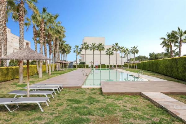 Piso en avenida de las Colinas