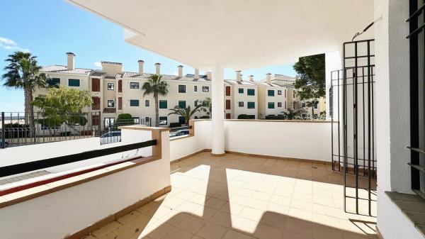 Piso en avenida de Ibiza, 24