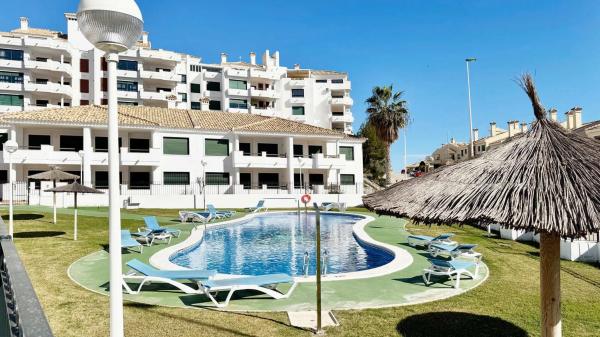 Piso en avenida de Ibiza, 24