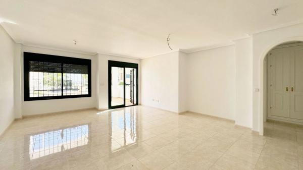 Piso en avenida de Ibiza, 24