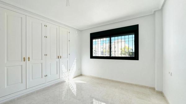 Piso en avenida de Ibiza, 24