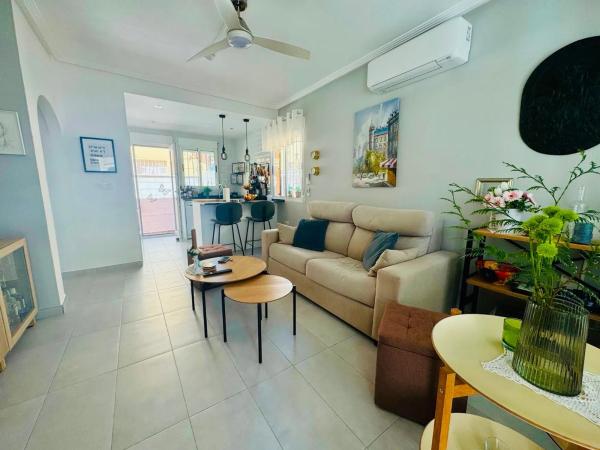 Chalet en Barrio Los Almendros-La Florida