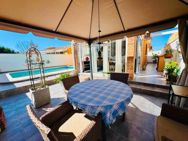 Chalet en Barrio Los Almendros-La Florida