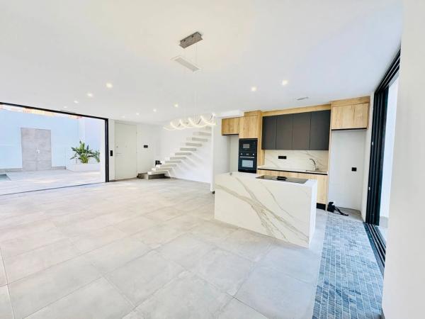 Casa independiente en Relampago Bal, 3