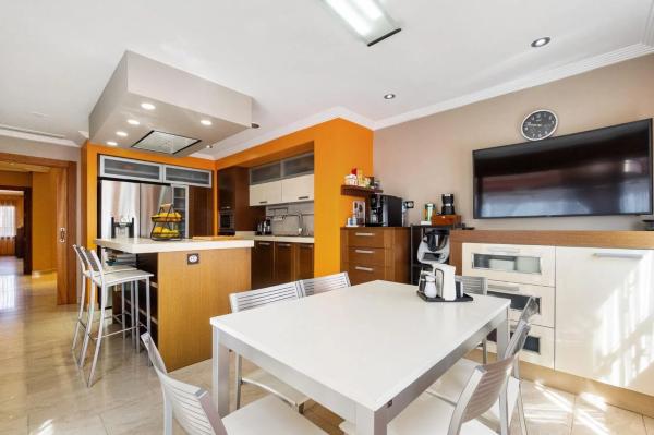 Casa independiente en calle la Carretera