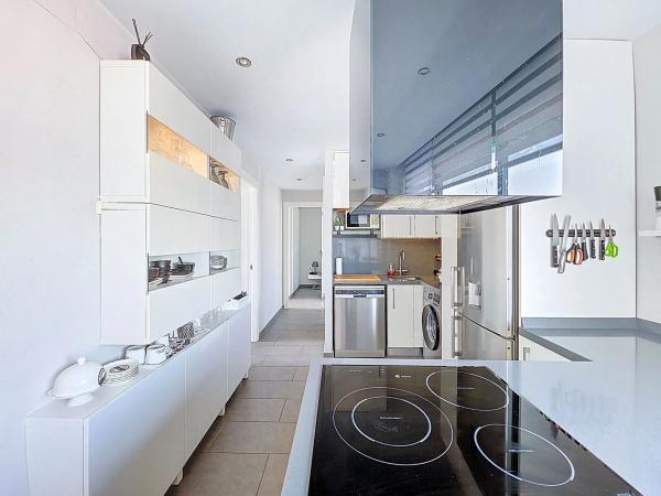 Ático en calle Estrecho de Bonifacio, 6