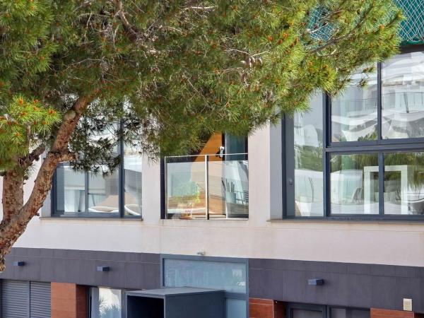 Ático en calle Estrecho de Bonifacio, 6