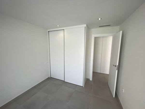 Casa independiente en calle Clavo