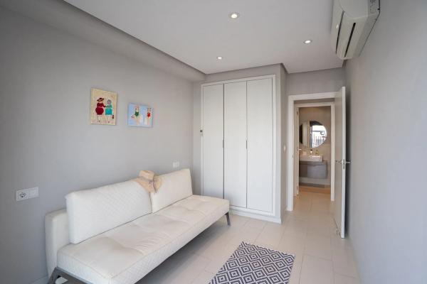 Piso en calle Estrecho de Bonifacio