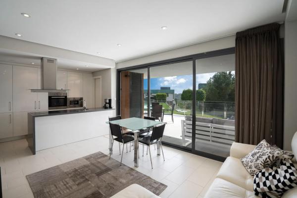 Piso en calle Estrecho de Bonifacio