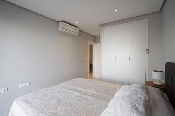 Piso en calle Estrecho de Bonifacio