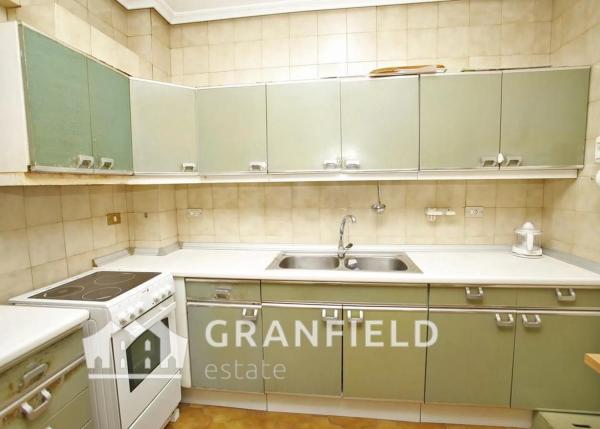 Piso en avenida Teodomiro s/n