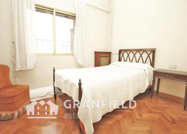 Piso en avenida Teodomiro s/n