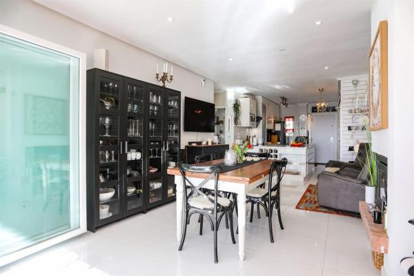 Chalet adosado en calle Ubeda