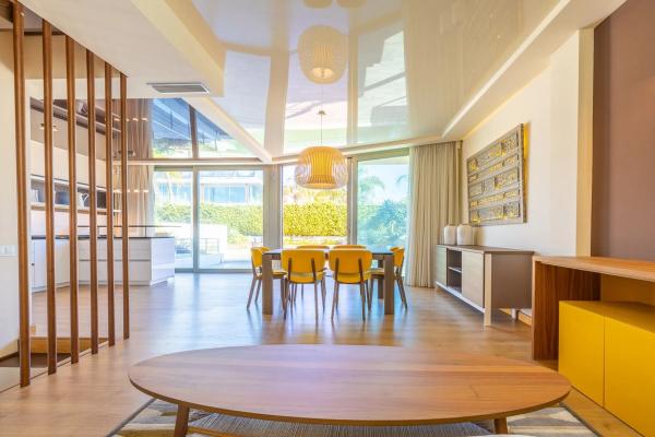 Casa independiente en calle Azorin