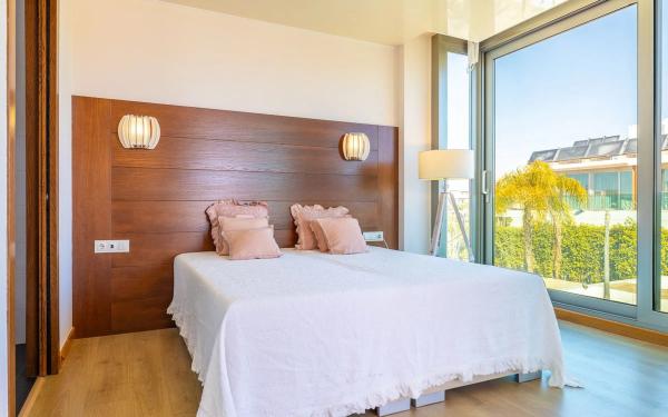 Casa independiente en calle Azorin