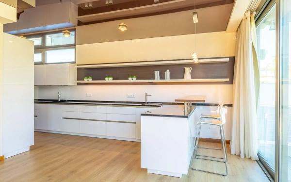 Casa independiente en calle Azorin