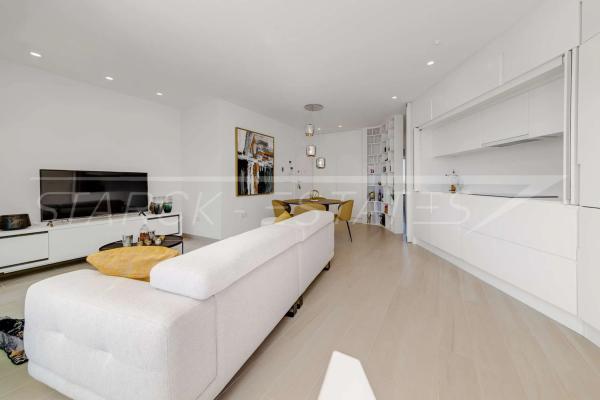 Ático en Barrio Las Colinas Golf