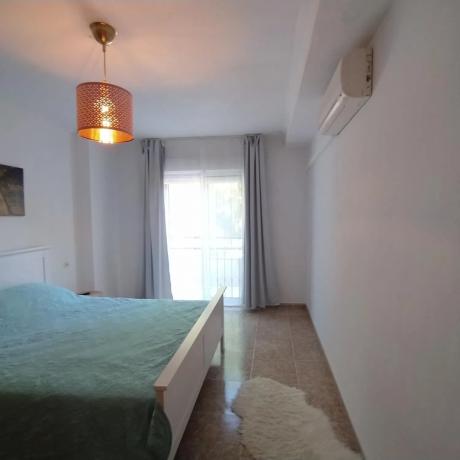 Chalet adosado en calle M.Hernández Desam.