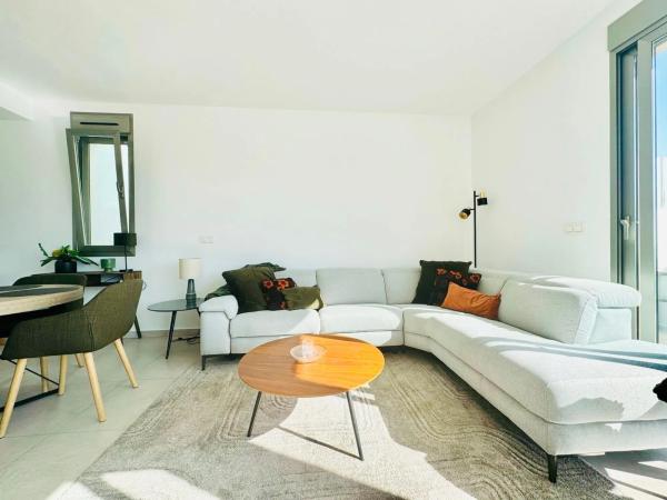 Chalet en Barrio Villamartín-Las Filipinas