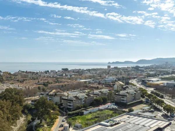 Piso en venta en calle Bolonia, 17