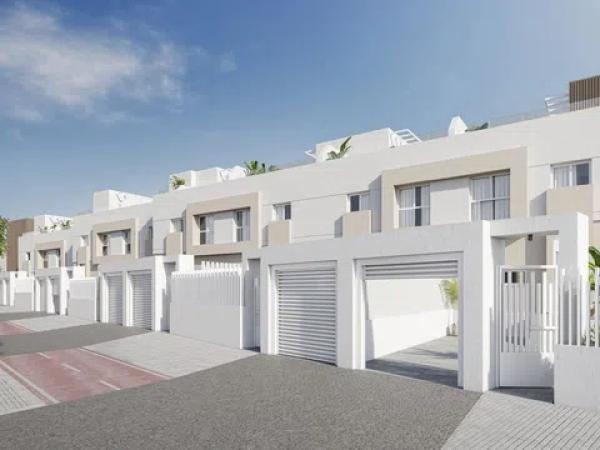 Chalet adosado en venta en calle Abderramán, 36